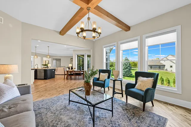 $1,225,000 | W248N2151 Kettle Cove Court, Pewaukee, WI 53072