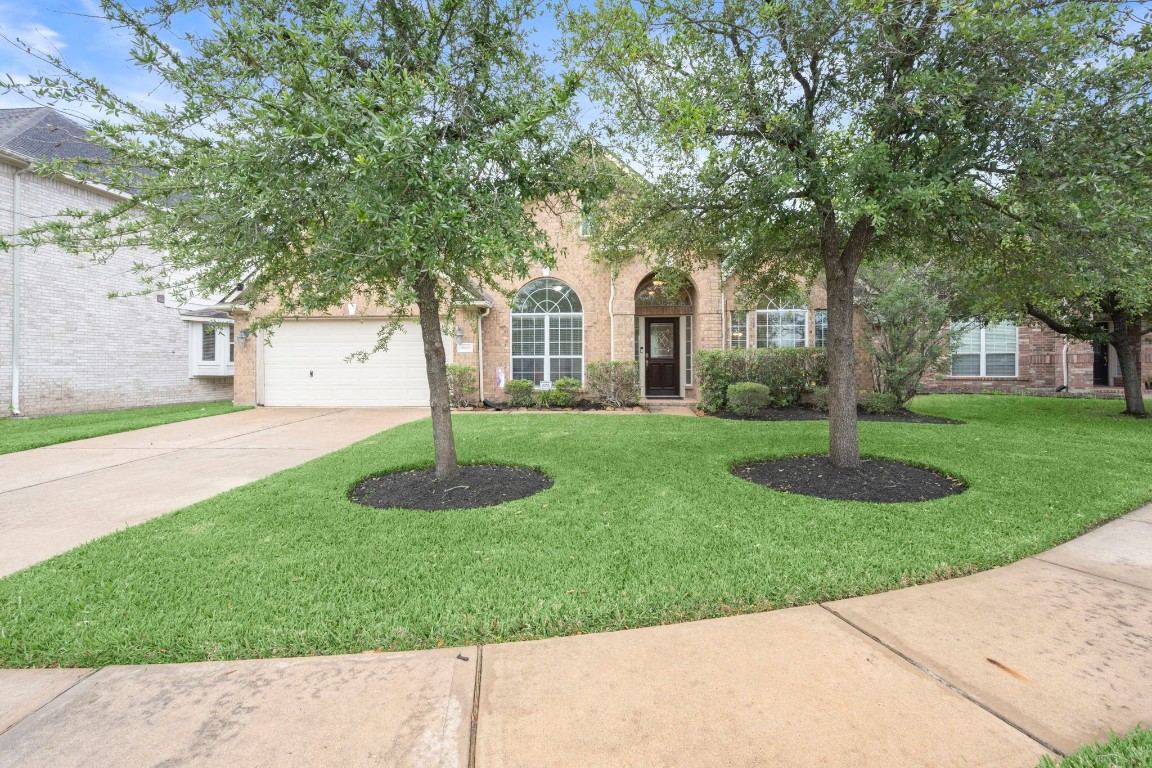 10026 Spring Rapid Way Tomball, TX 77375 - Photo 2 of 30