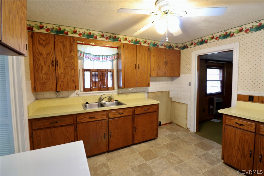 3013 Maplewood Road Henrico, VA 23228 - Photo 16 of 30 Gallery Image 16
