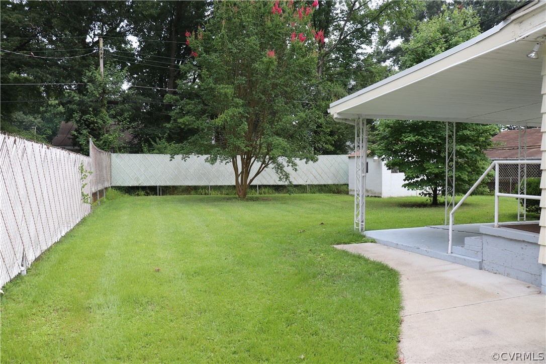3013 Maplewood Road Henrico, VA 23228 - Photo 10 of 30 Gallery Image 10