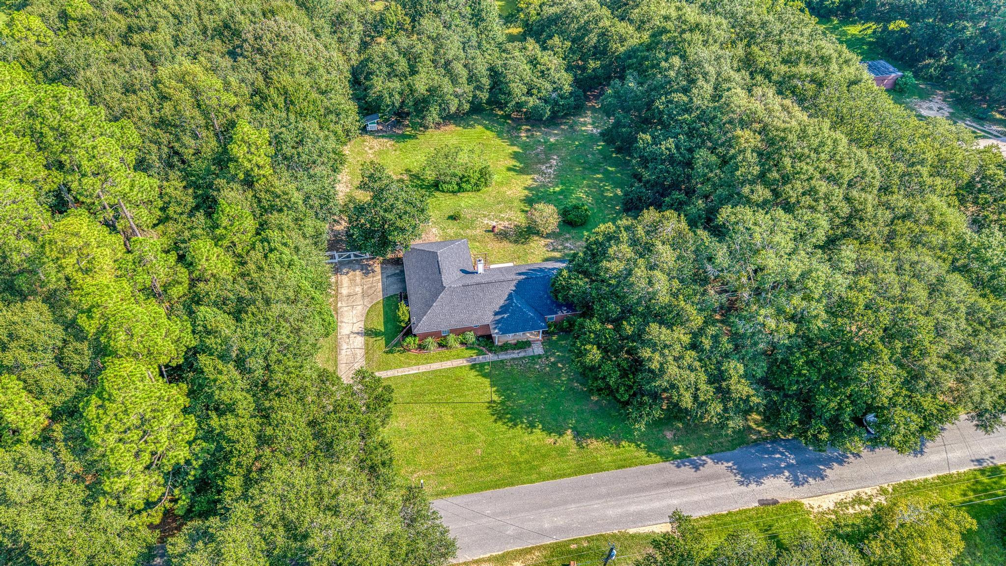 3516 Gardenview Road Pace, FL 32571 - Photo 47 of 58 Gallery Image 47