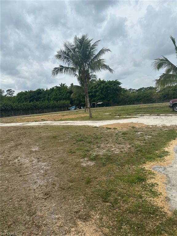 3525 D Road Loxahatchee, FL 33470 - Photo 4 of 11 a view of an ocean and beach