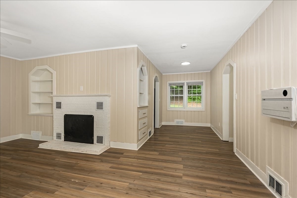 19 East Road Westminster, MA 01473 - Photo 11 of 36 Gallery Image 11
