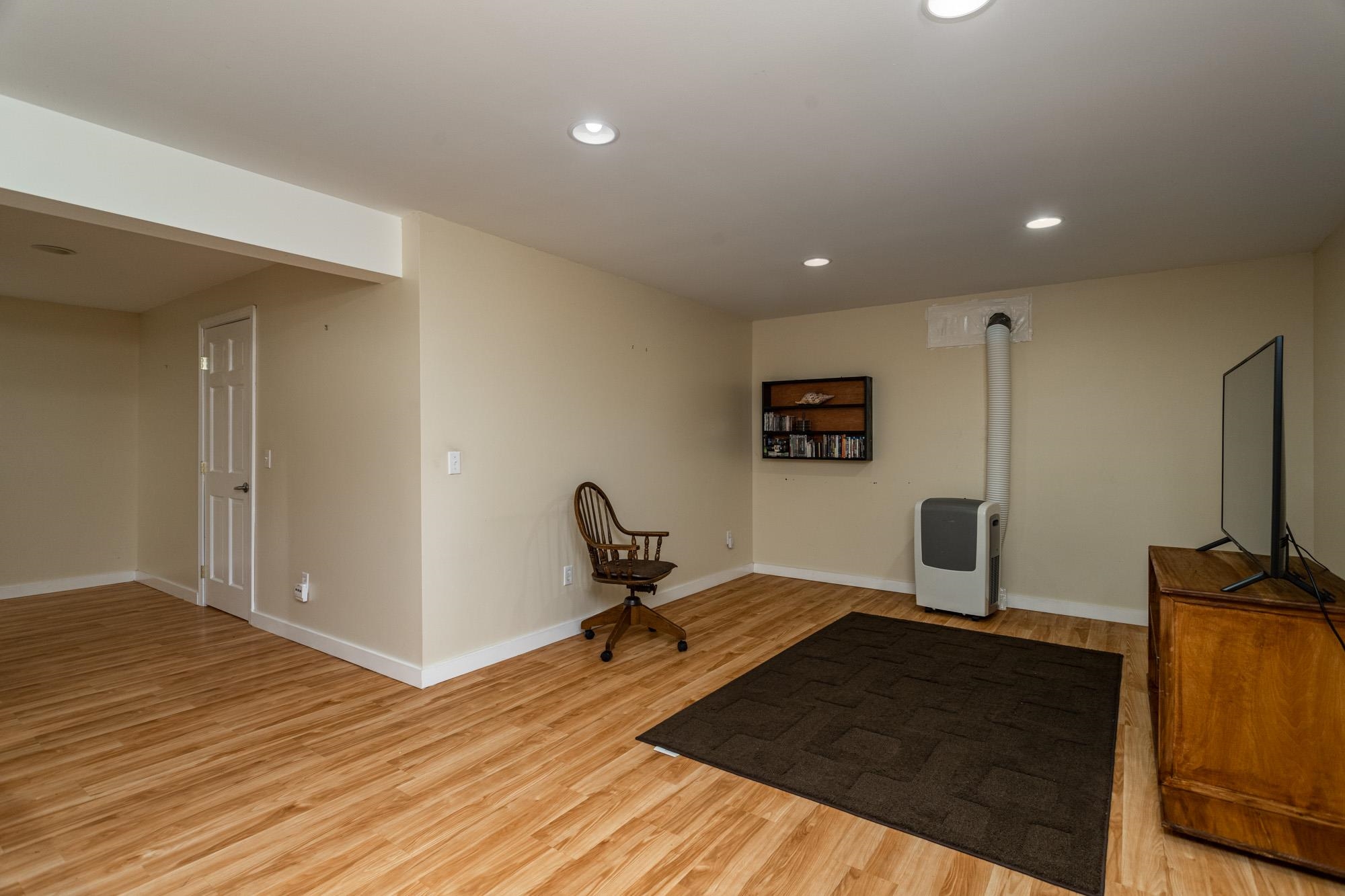 630 Scruton Pond Road Barrington, NH 03825 - Photo 26 of 39 Gallery Image 26