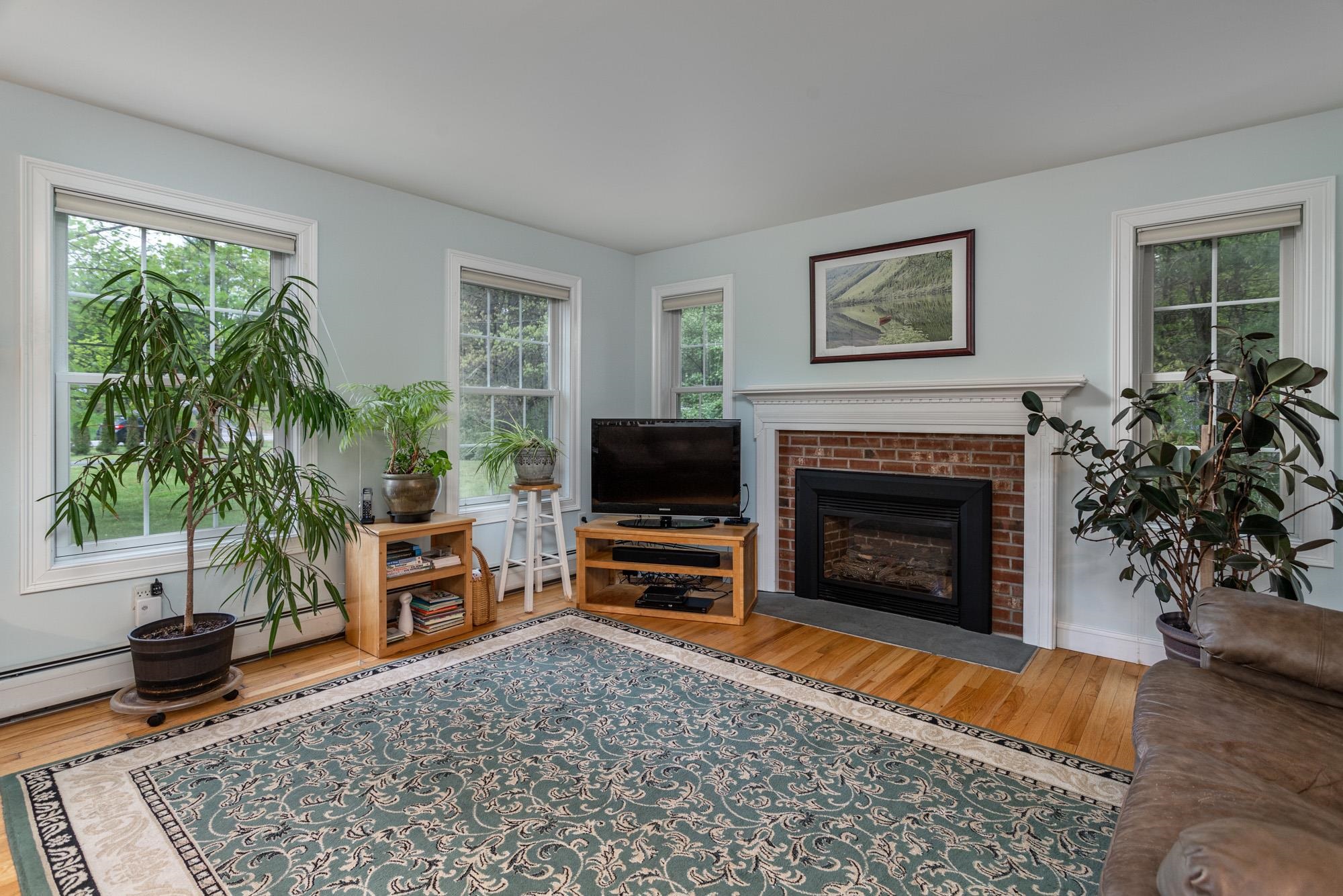 630 Scruton Pond Road Barrington, NH 03825 - Photo 9 of 39 Gallery Image 9