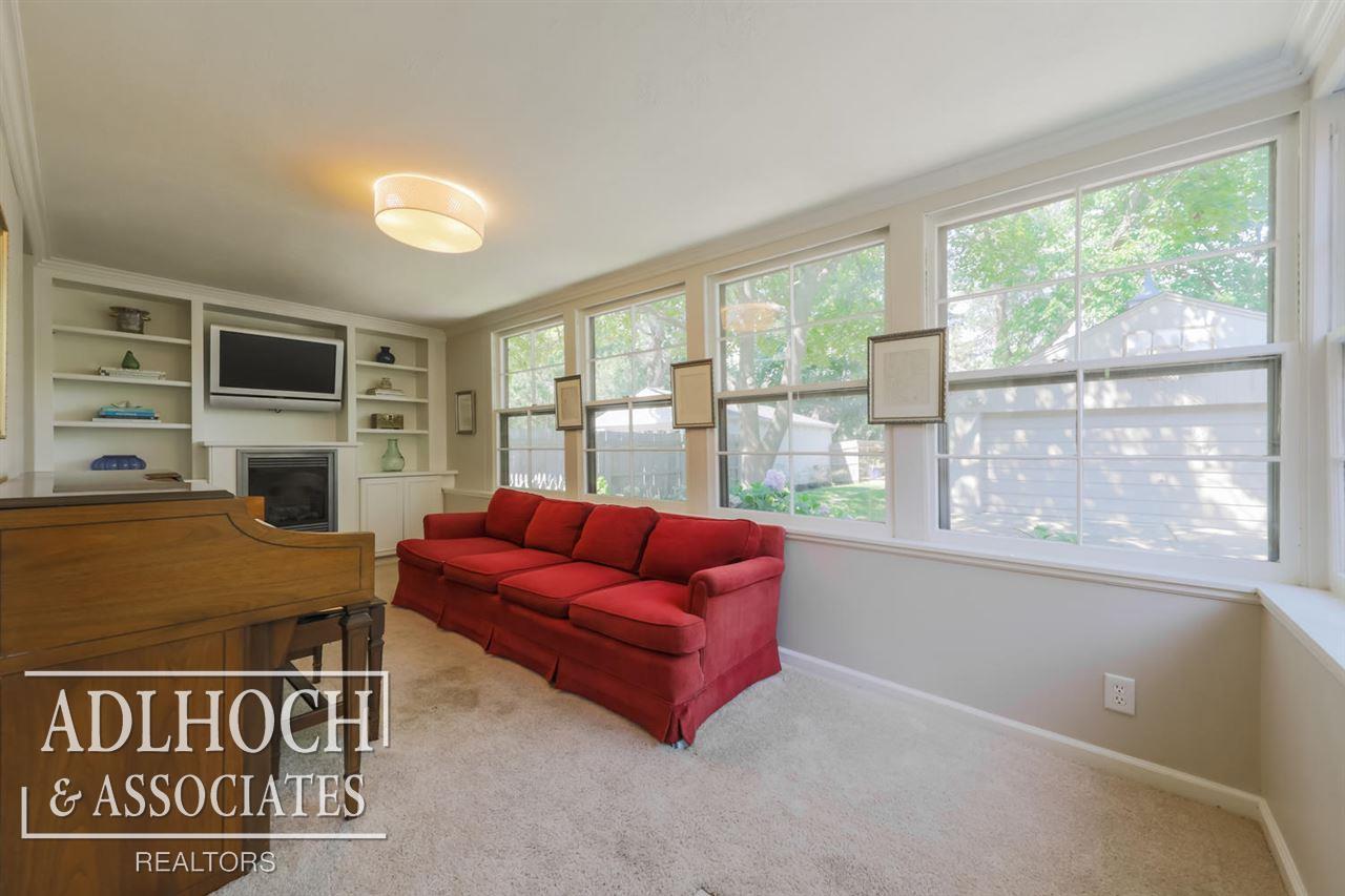 432 Maison Road Grosse Pointe Farms, MI 48236 - Photo 14 of 35