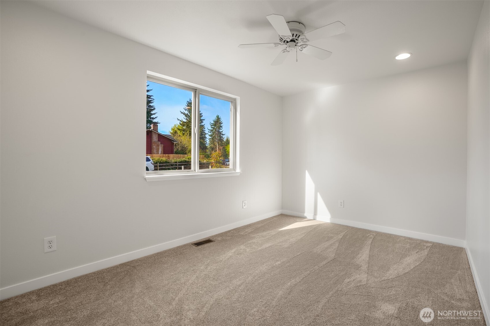 13212 Southeast 159th Place Renton, WA 98058 - Photo 20 of 25 Gallery Image 20