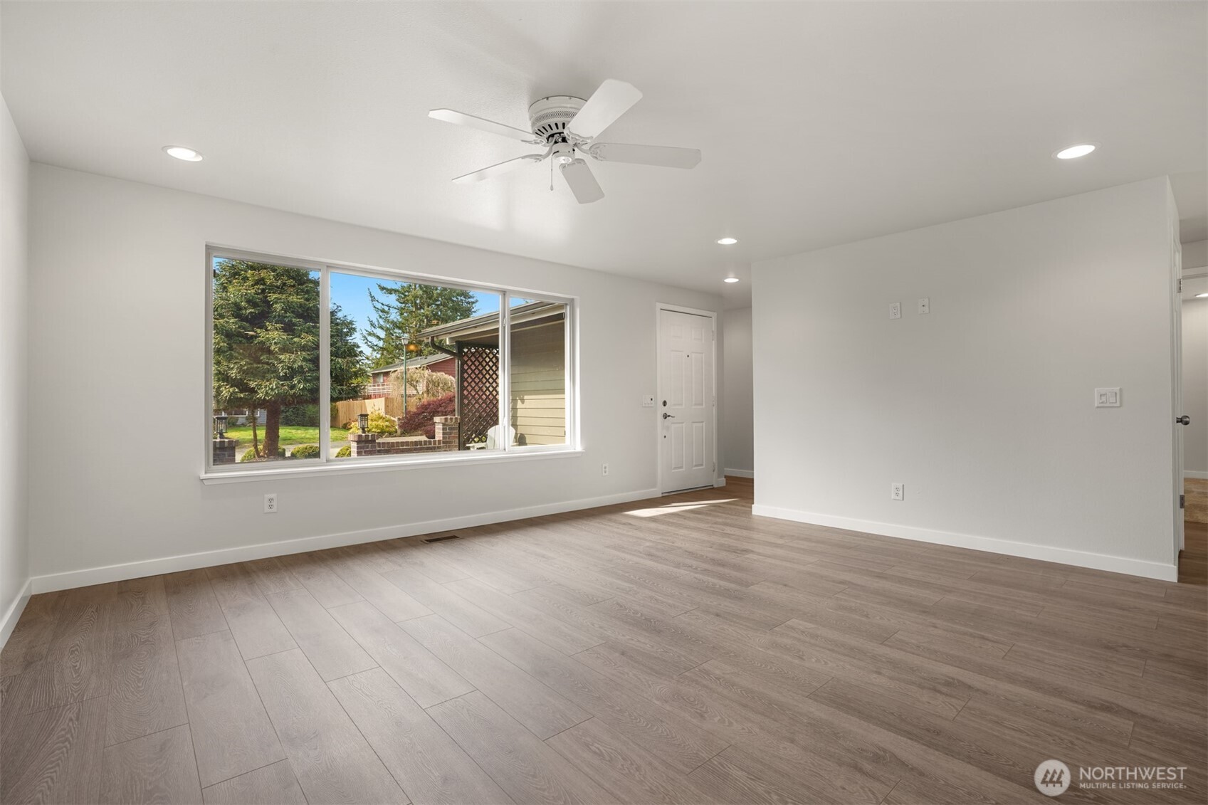 13212 Southeast 159th Place Renton, WA 98058 - Photo 7 of 25 Gallery Image 7