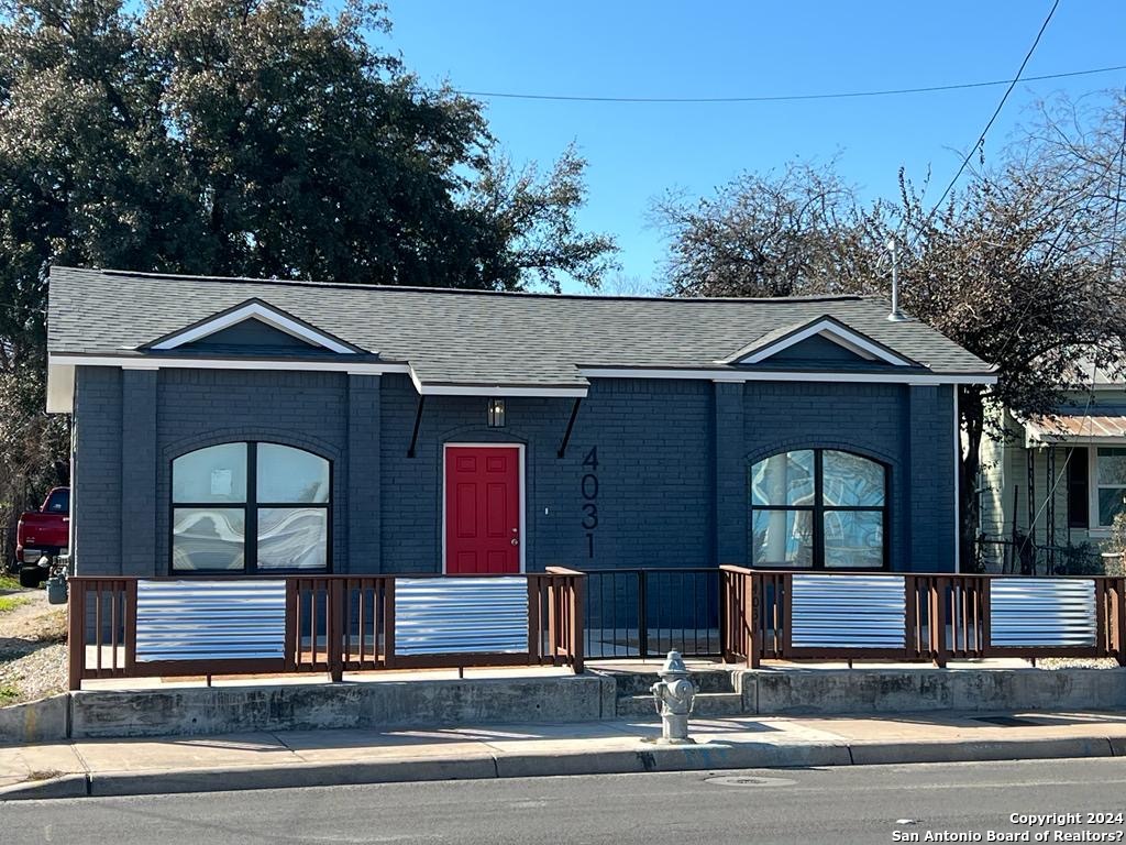 4031 South Flores St  