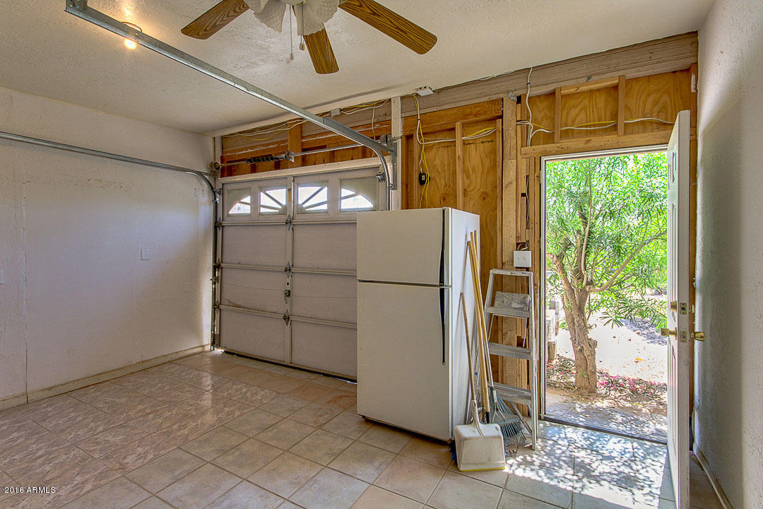 301 West Ardmore Road Phoenix, AZ 85041 - Photo 34 of 37 34-Ardmore