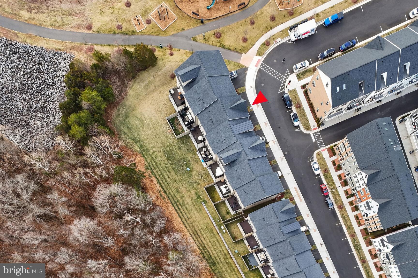 5241 Ridgeview Retreat Drive Chantilly, VA 20151 - Photo 5 of 6