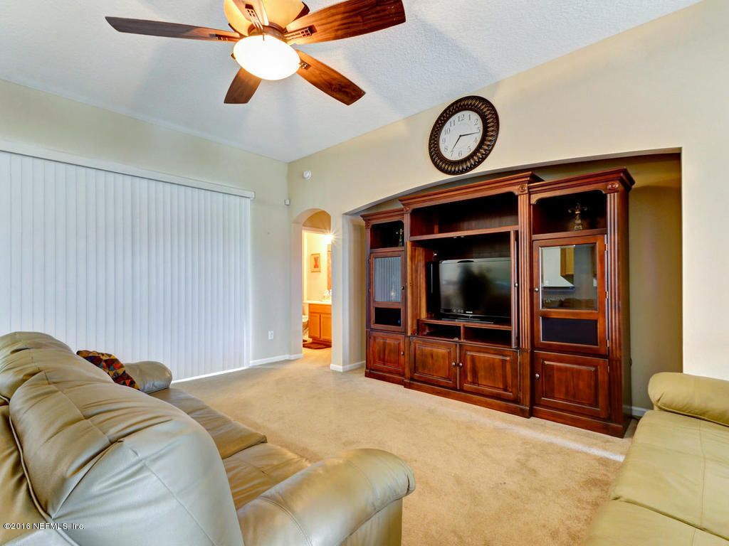 1582 Falkland Road East Jacksonville, FL 32221 - Photo 12 of 36 1582 Falkland Rd E-MLS_Size-014-3-Family
