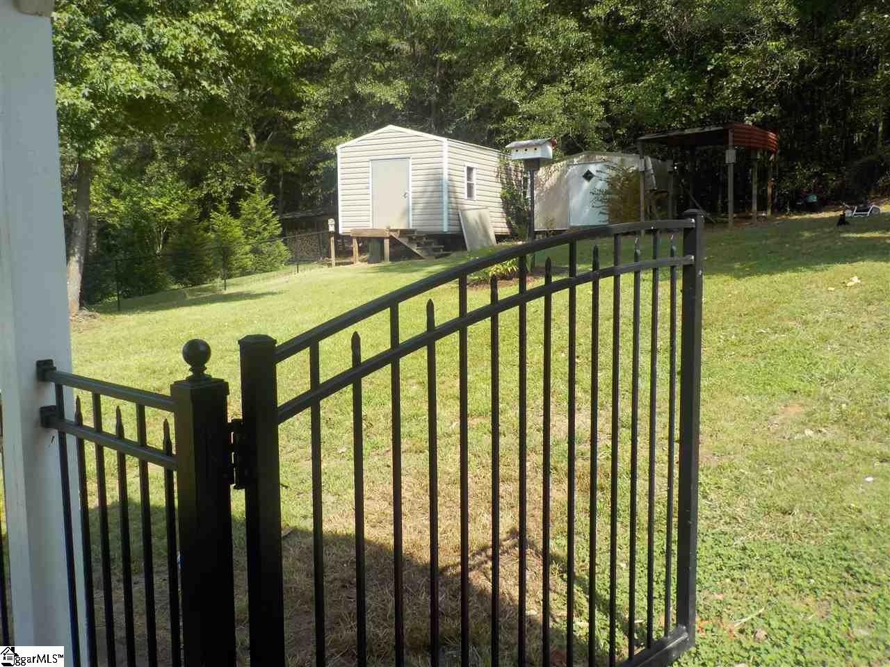 3570 Brown Road Greer, SC 29651 - Photo 3 of 30