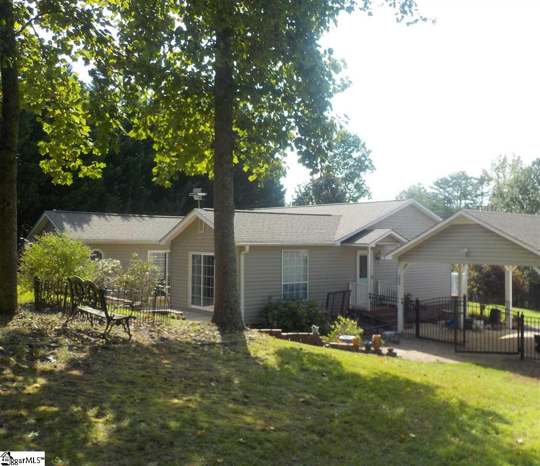 3570 Brown Road Greer, SC 29651 - Photo 5 of 30