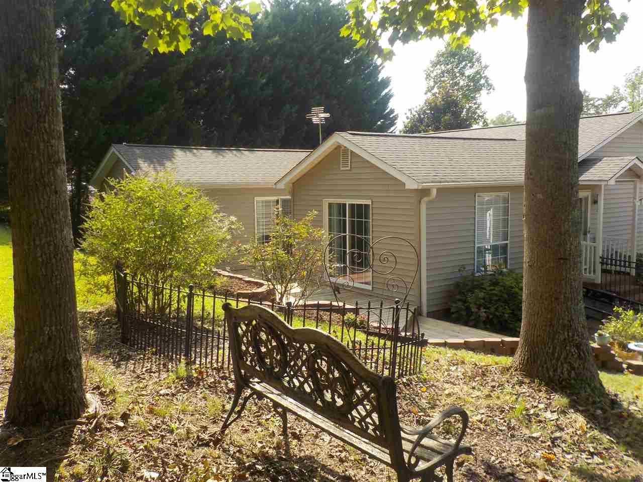 3570 Brown Road Greer, SC 29651 - Photo 6 of 30