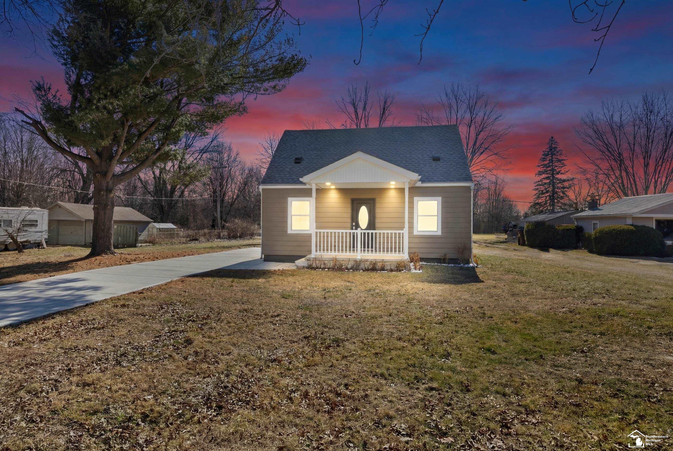 533 Center Street Carleton, MI 48117 - Photo 5 of 20