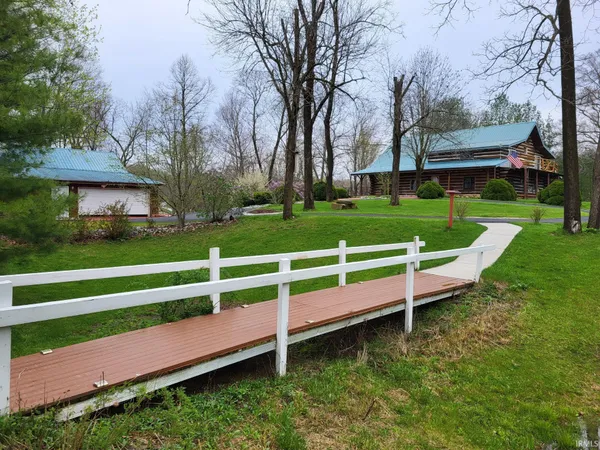 $430,000 | 3766 Highway 41, Bloomingdale, IN 47832