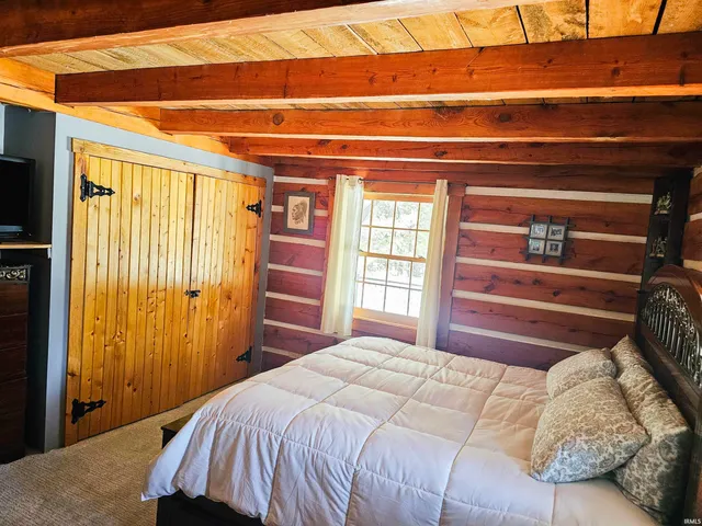 $430,000 | 3766 Highway 41, Bloomingdale, IN 47832