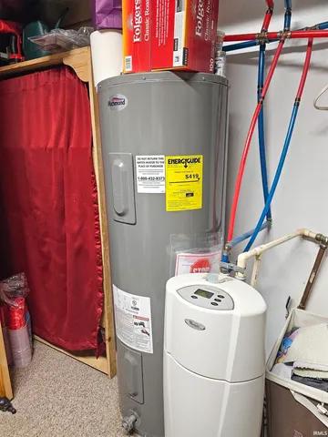 $430,000 | 3766 Highway 41, Bloomingdale, IN 47832