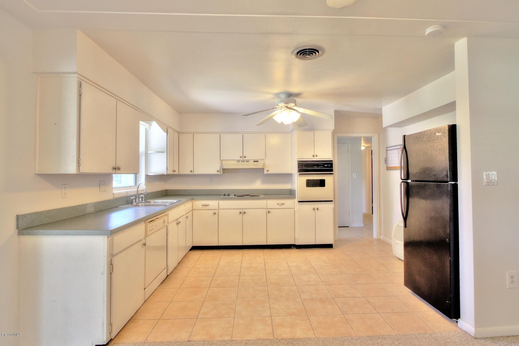 972 Sarno Road Melbourne, FL 32935 - Photo 6 of 20 Spacious Kitchen