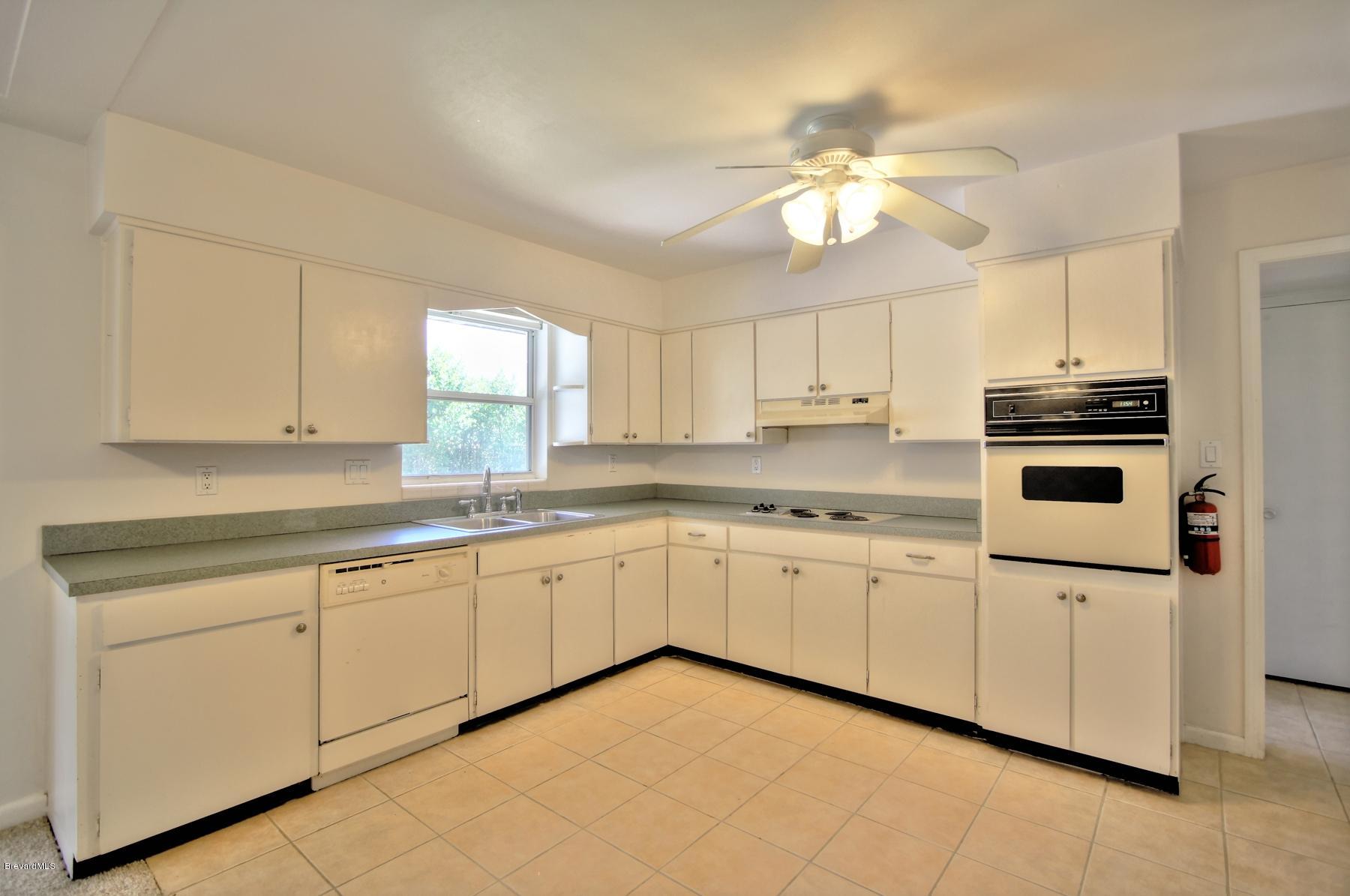 972 Sarno Road Melbourne, FL 32935 - Photo 8 of 20 Kitchen Alternate View
