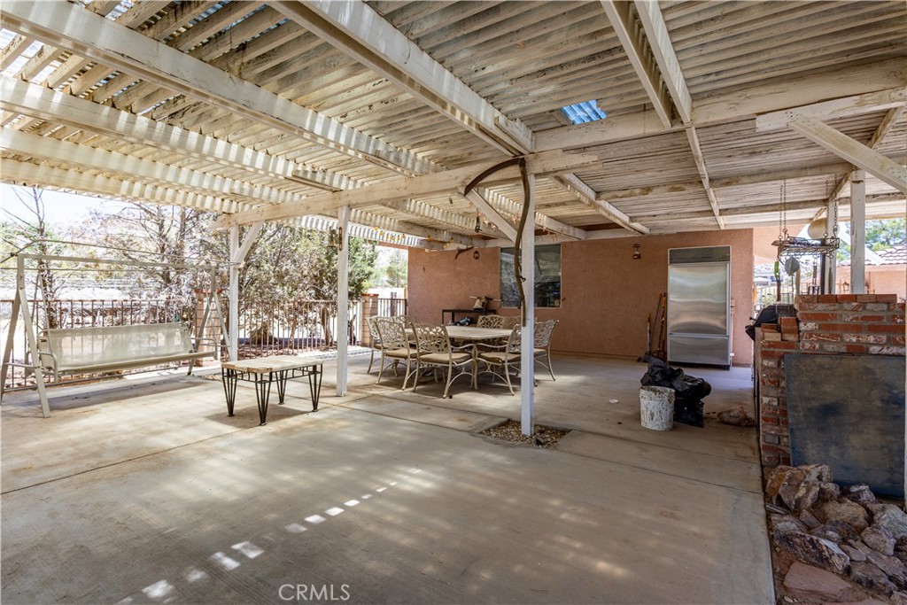 16728 Shirwaun Road Apple Valley, CA 92307 - Photo 55 of 72