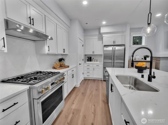 $1,392,990 | 310 182nd Place Southeast, Bothell, WA 98012