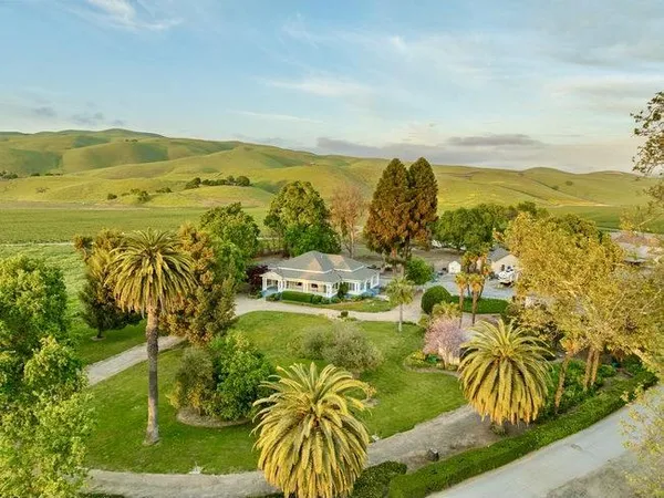 $3,999,999 | 610 San Felipe Road, Gilroy, CA 95020