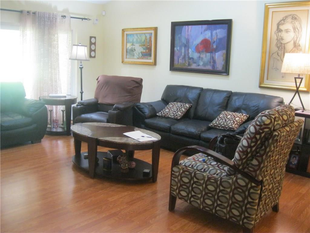 18064 Grove Avenue Boca Raton, FL 33498 - Photo 5 of 20 Photo 5