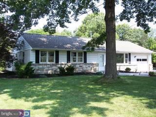 2016 Lenhart Road Hatfield, PA 19440 - Photo 1 of 6 Gallery Image 1