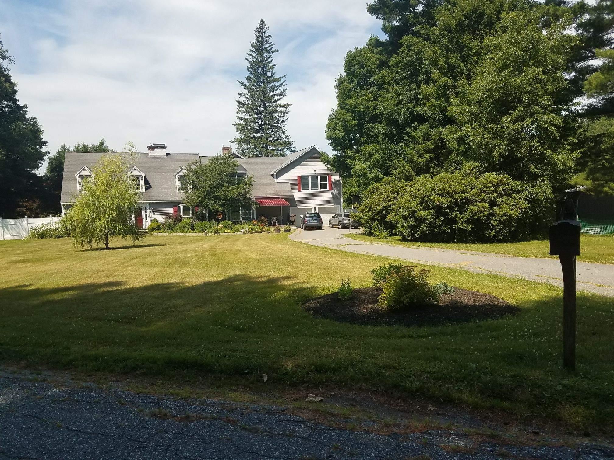 31 Highland Circle Springfield, VT 05156 - Photo 2 of 37