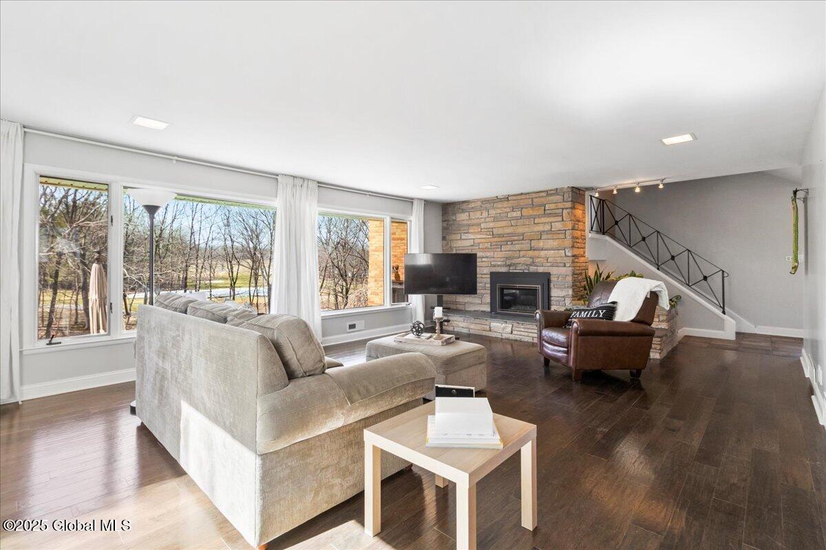 1273 Ruffner Road Niskayuna, NY 12309 - Photo 14 of 33 14-IMG_7828