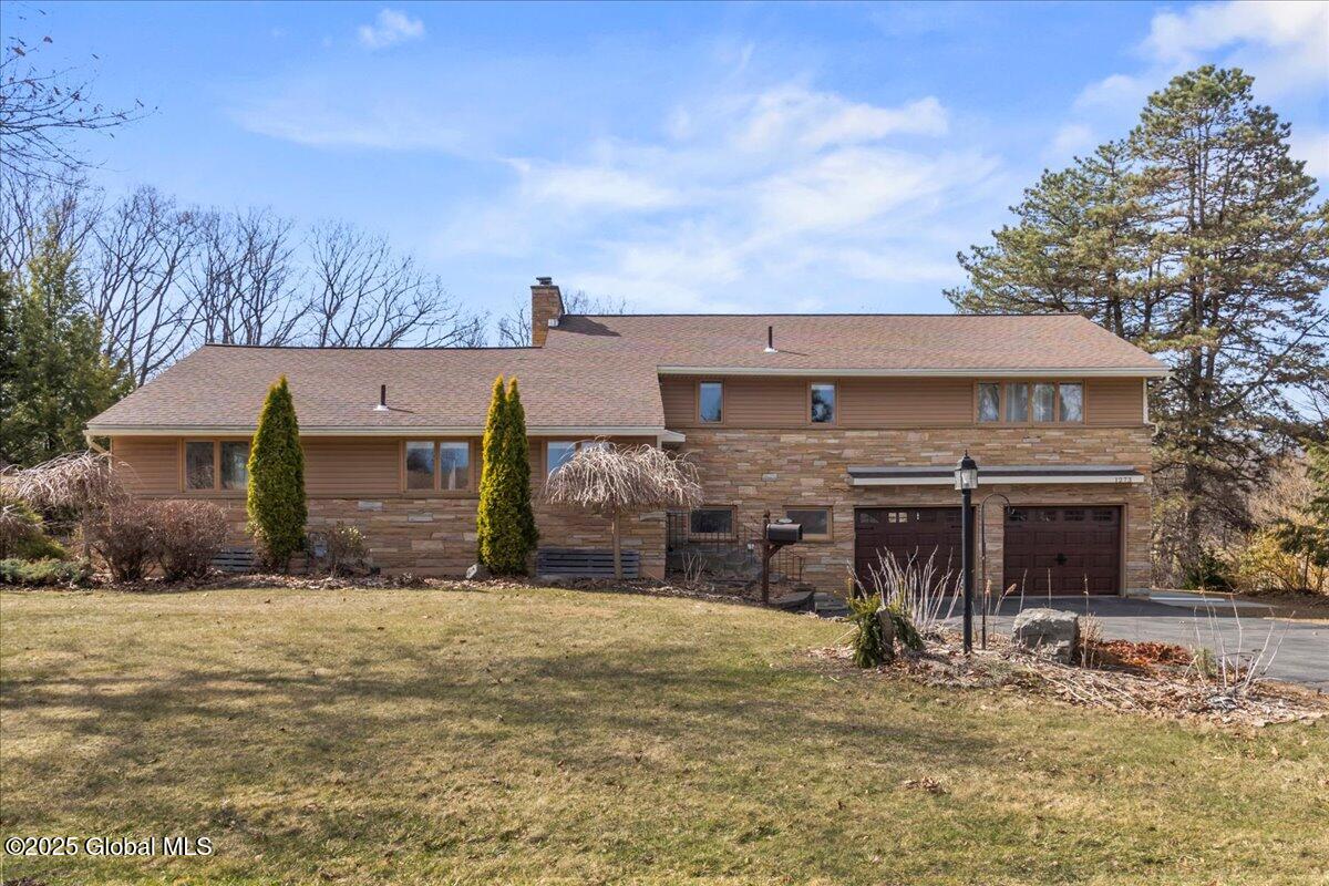1273 Ruffner Road Niskayuna, NY 12309 - Photo 3 of 33 03-IMG_7904