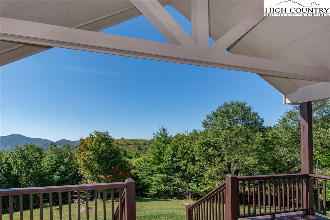 525 Fox Meadow Road Banner Elk, NC 28604 - Photo 6 of 25 Gallery Image 6