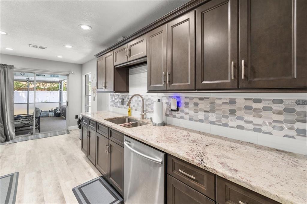 1279 Deltona Boulevard Spring Hill, FL 34606 - Photo 11 of 30