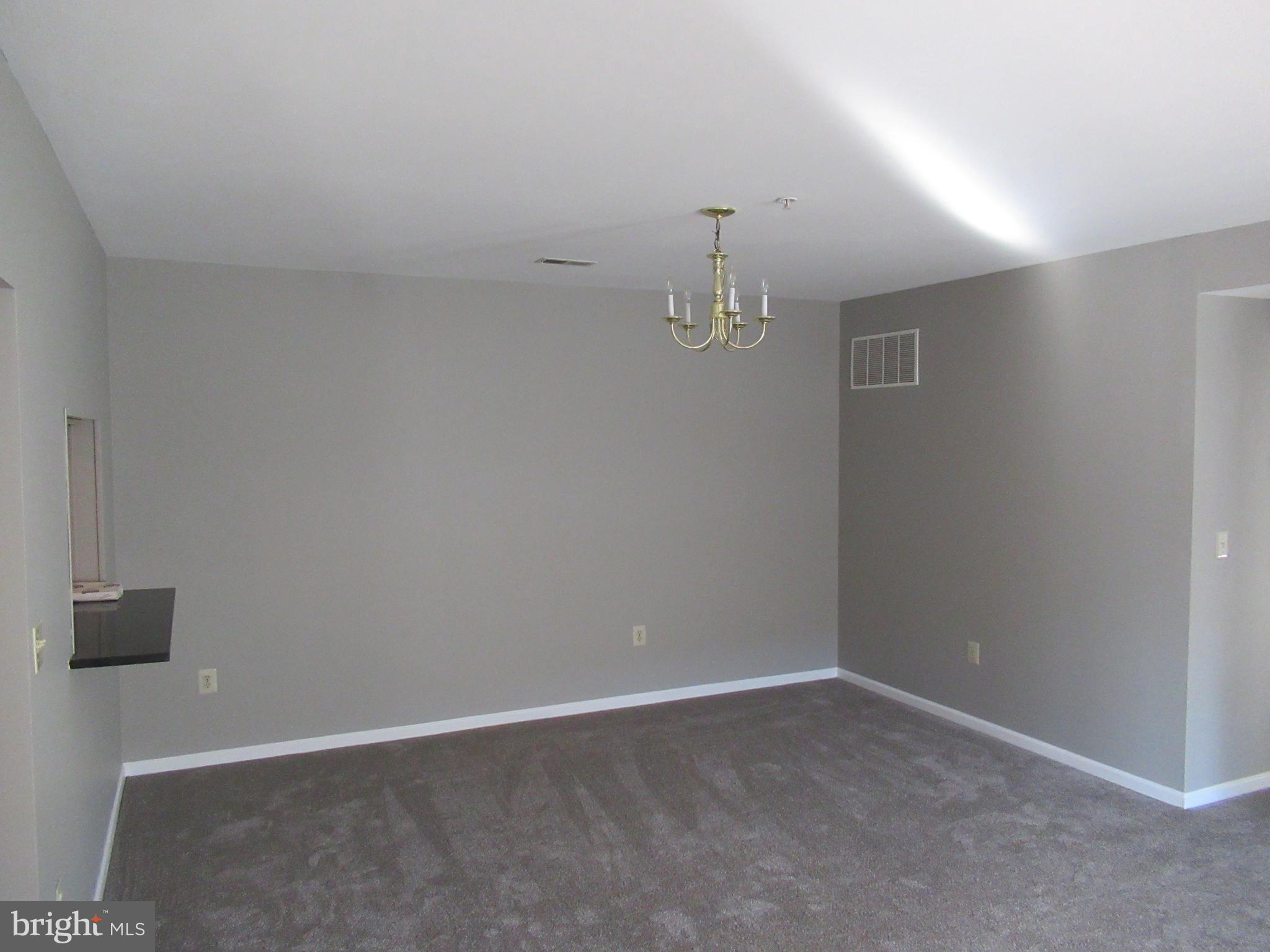 75 Stuart Drive Norristown, PA 19401 - Photo 4 of 11