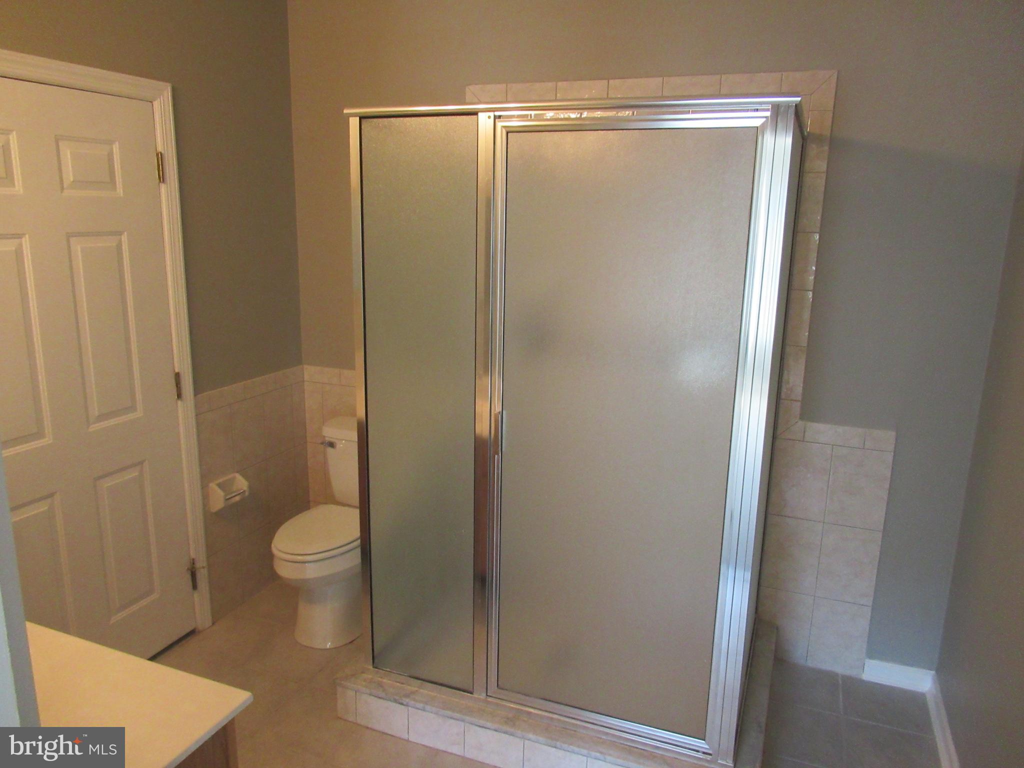 75 Stuart Drive Norristown, PA 19401 - Photo 6 of 11