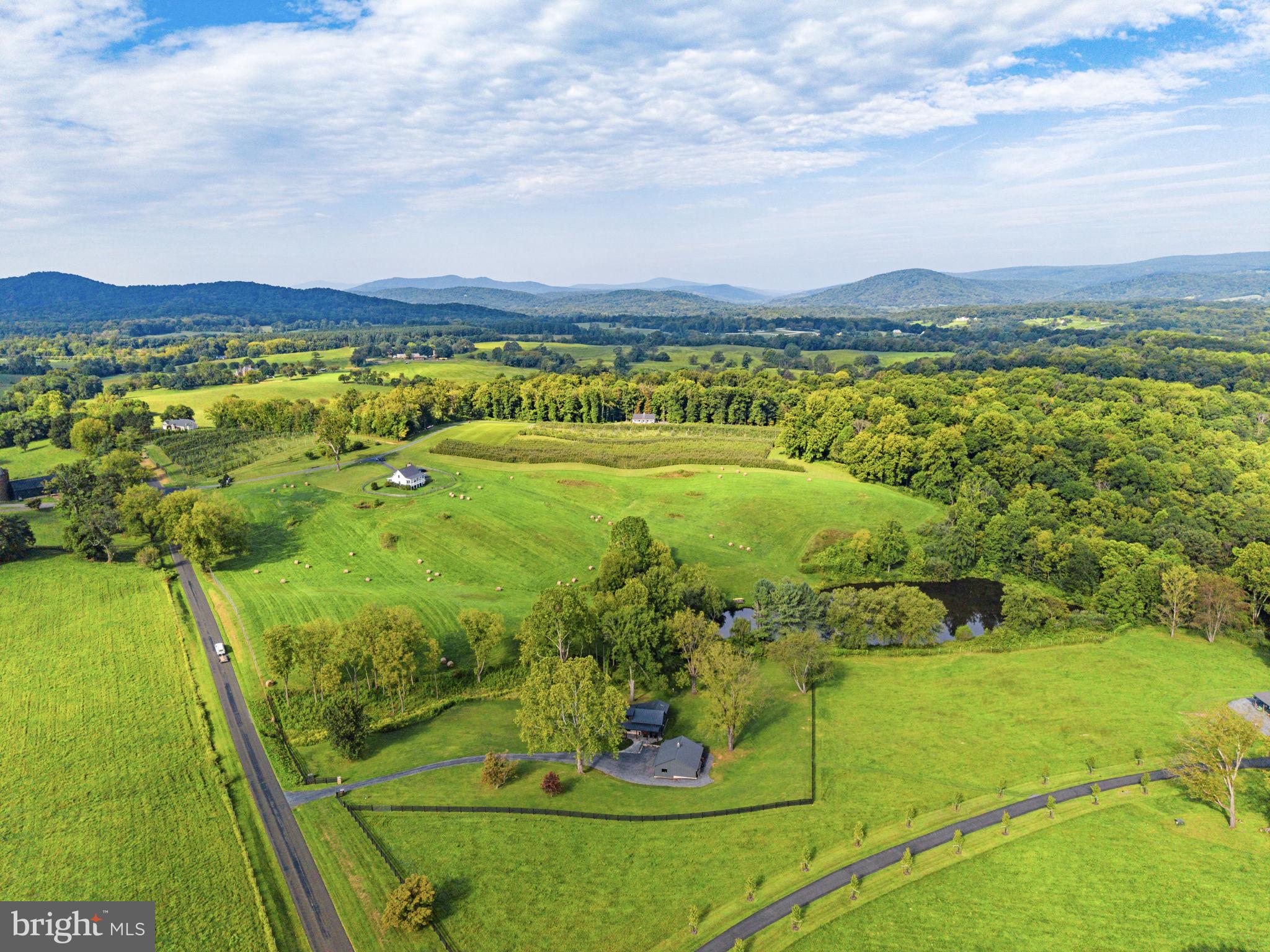 9470 Maidstone Road Delaplane, VA 20144 - Photo 3 of 80 Gallery Image 3
