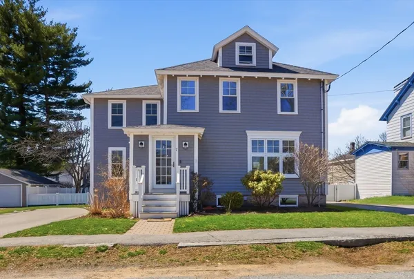 $1,195,000 | 7 Sanborn Terrace, Amesbury, MA 01913