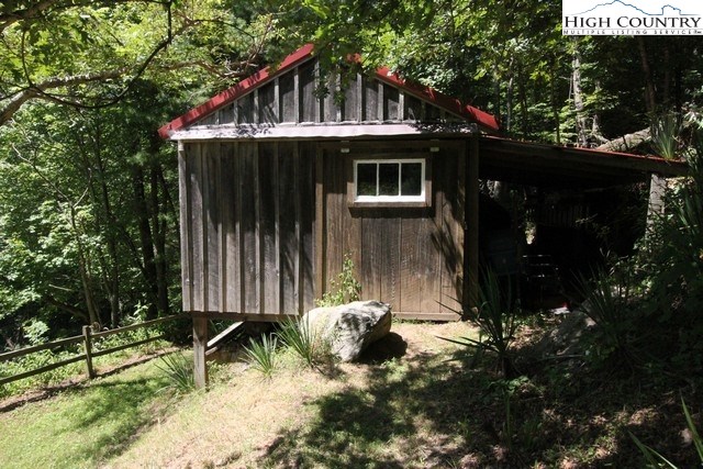 1919 Powerhouse Road Independence, VA 24348 - Photo 24 of 43 Gallery Image 24