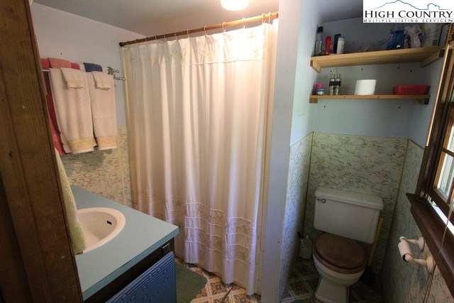 1919 Powerhouse Road Independence, VA 24348 - Photo 10 of 43 Gallery Image 10