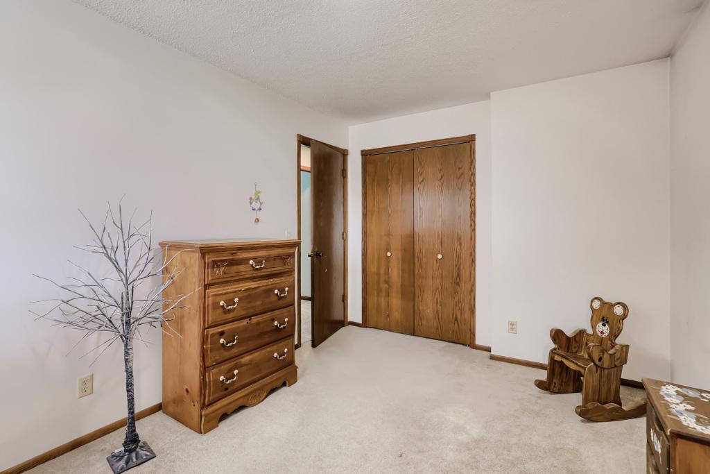 8129 Taylor Street Northeast Spring Lake Park, MN 55432 - Photo 15 of 34