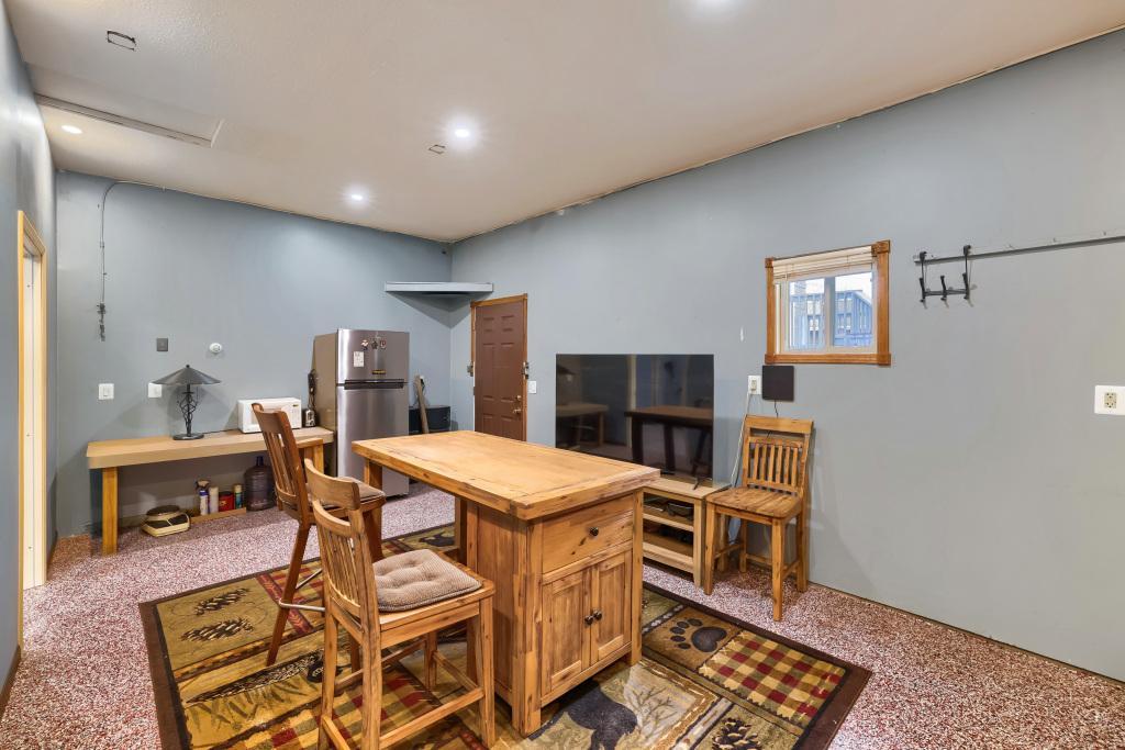 8129 Taylor Street Northeast Spring Lake Park, MN 55432 - Photo 21 of 34