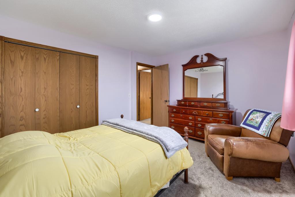 8129 Taylor Street Northeast Spring Lake Park, MN 55432 - Photo 22 of 34