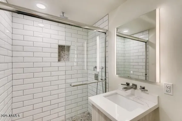 $4,500 | 7788 East Main Street, Unit 1007, Scottsdale, AZ 85251