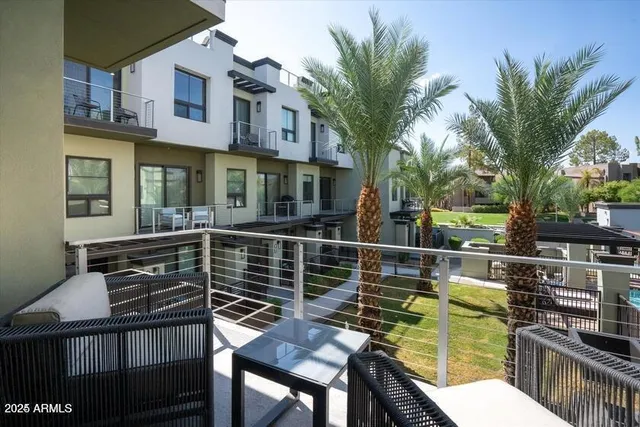 $5,000 | 7788 East Main Street, Unit 1007, Scottsdale, AZ 85251