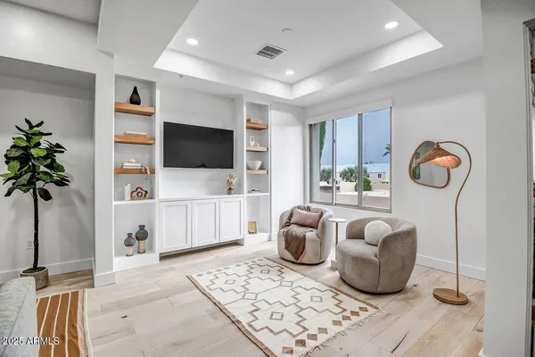 $4,500 | 7788 East Main Street, Unit 1007, Scottsdale, AZ 85251