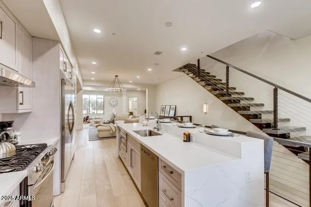 $5,000 | 7788 East Main Street, Unit 1007, Scottsdale, AZ 85251