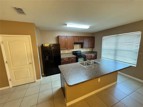 $1,974 | 1936 Shiloh Brook Street, Kissimmee, FL 34744