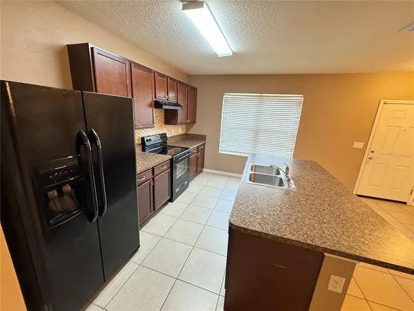 $1,974 | 1936 Shiloh Brook Street, Kissimmee, FL 34744